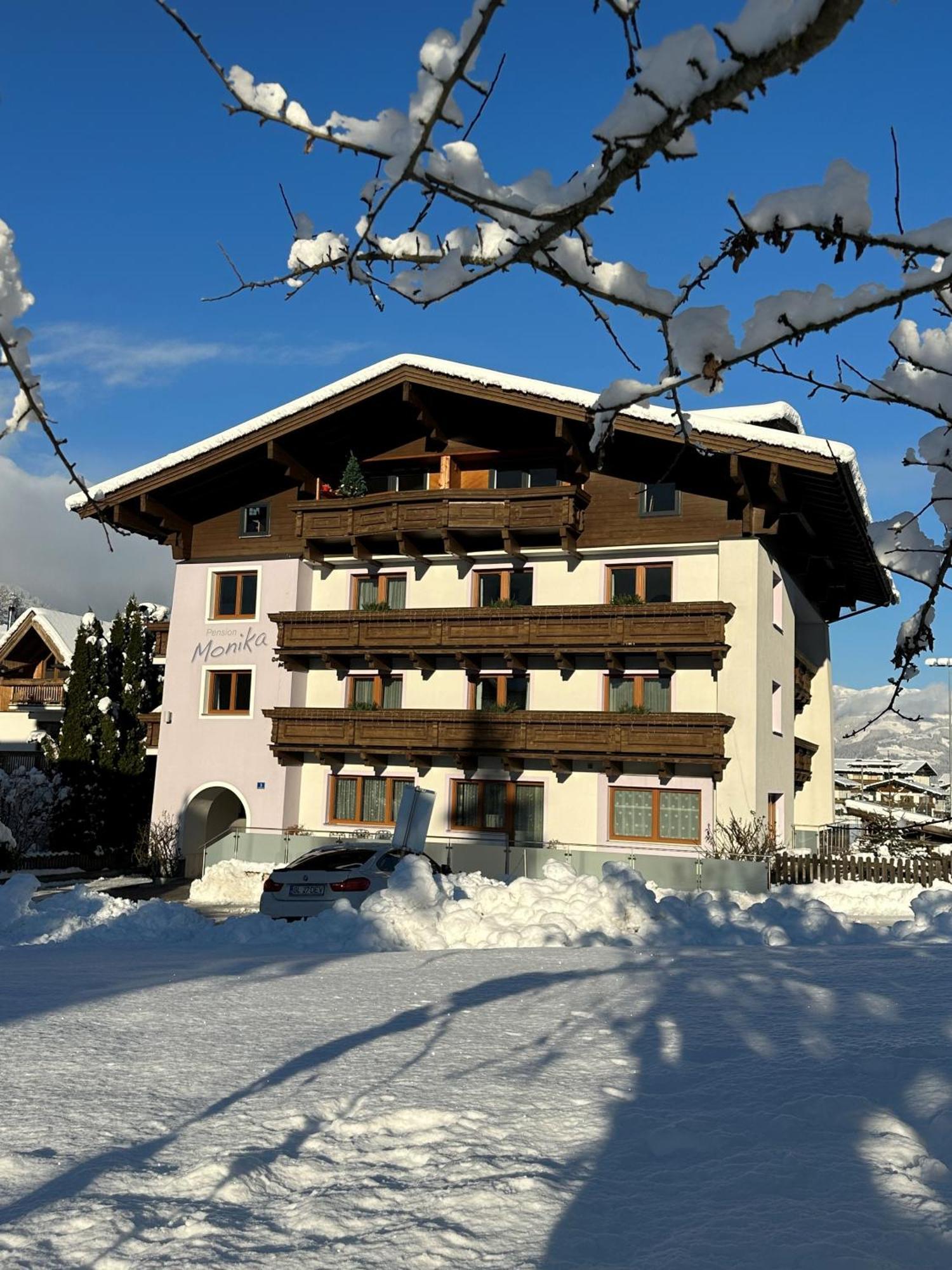 Pension Monika, Your B&B Including Summercard Kaprun Dış mekan fotoğraf